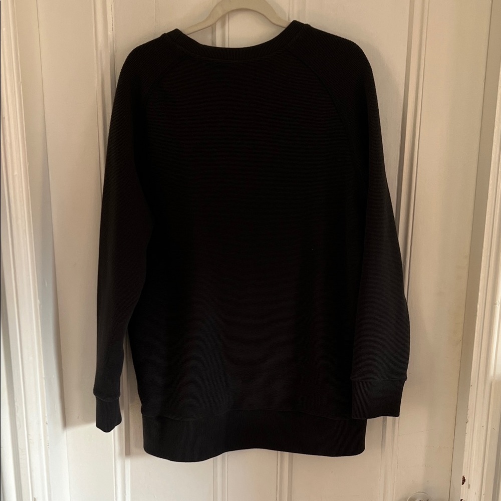 Varley Black Sweatshirt with Gold Zippers - Picture 6 of 14